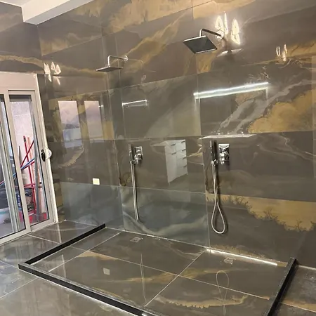 Rio Apartamento Sarandë