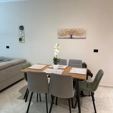 Rio Apartamento Sarandë